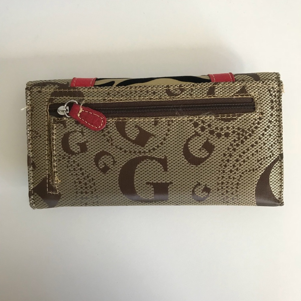 GUESS Snap Closure Wallet - Picture 3 of 7